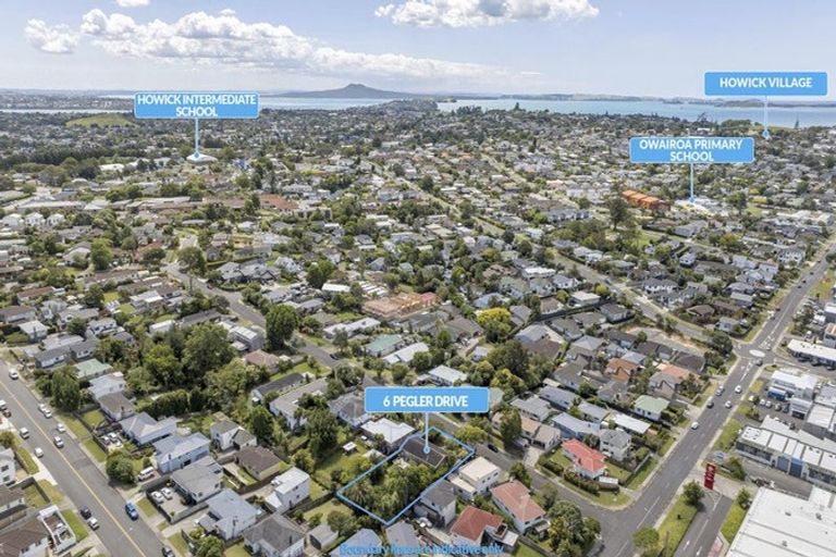 Photo of property in 6 Pegler Drive, Howick, Auckland, 2014