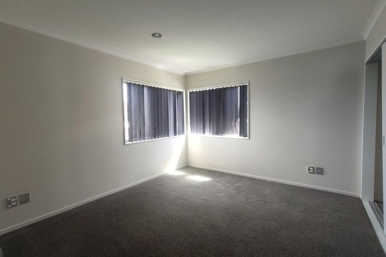 Photo of property in 15b Vine Street, Mangere East, Auckland, 2024