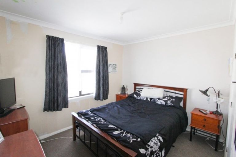 Photo of property in 42 Tararua Street, Pahiatua, 4910