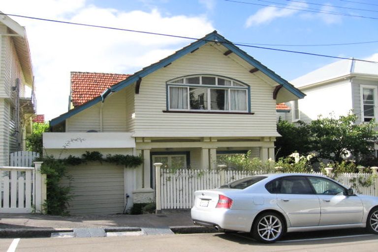 Photo of property in 14 Burnell Avenue, Thorndon, Wellington, 6011