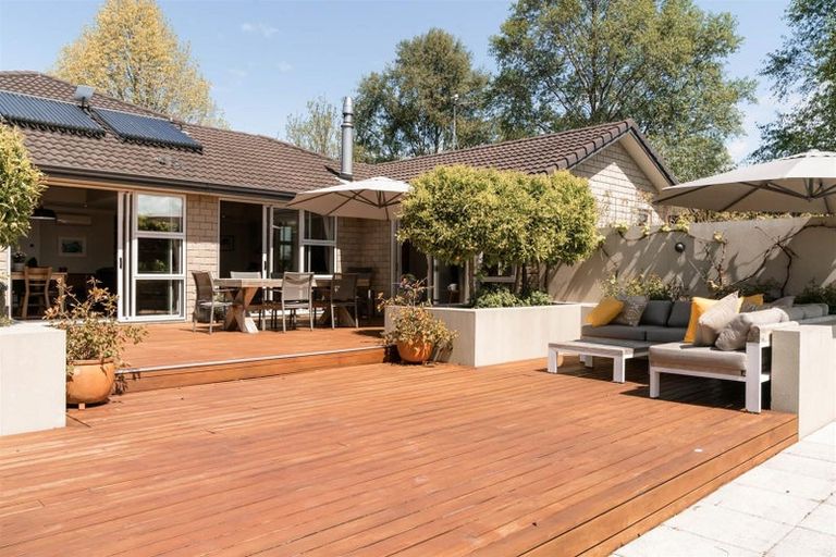 Photo of property in 14 Nga Parae Road, Oropi, Tauranga, 3173