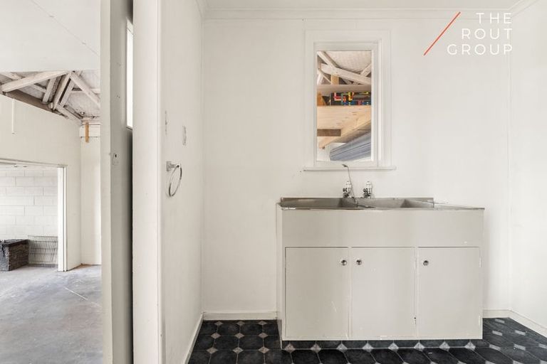 Photo of property in 28 Shakespeare Street, Milton, 9220