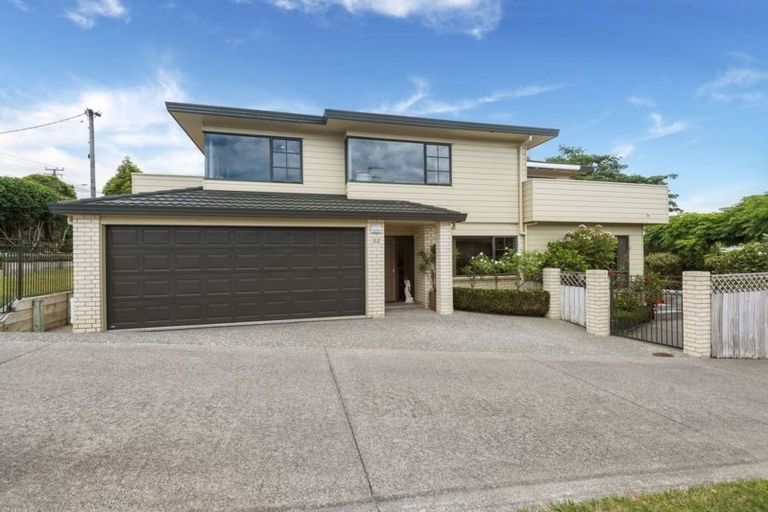 Photo of property in 22 Deep Creek Road, Torbay, Auckland, 0630