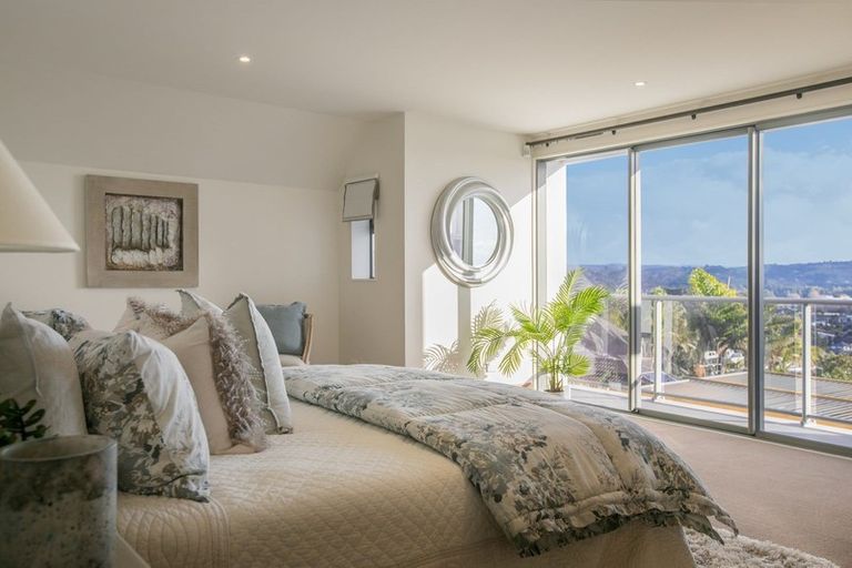 Photo of property in 16 La Colina Place, Bethlehem, Tauranga, 3110