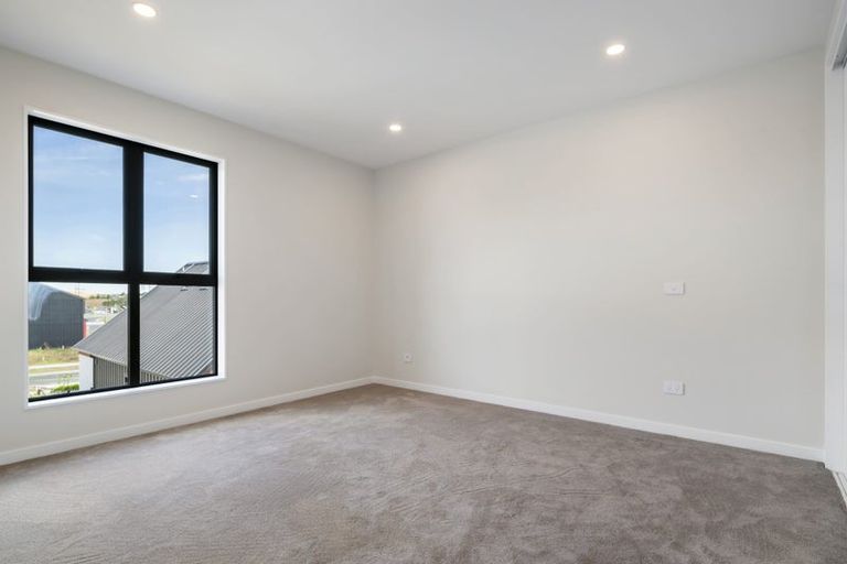 Photo of property in 4 Coopworth Street, Karaka, 2580