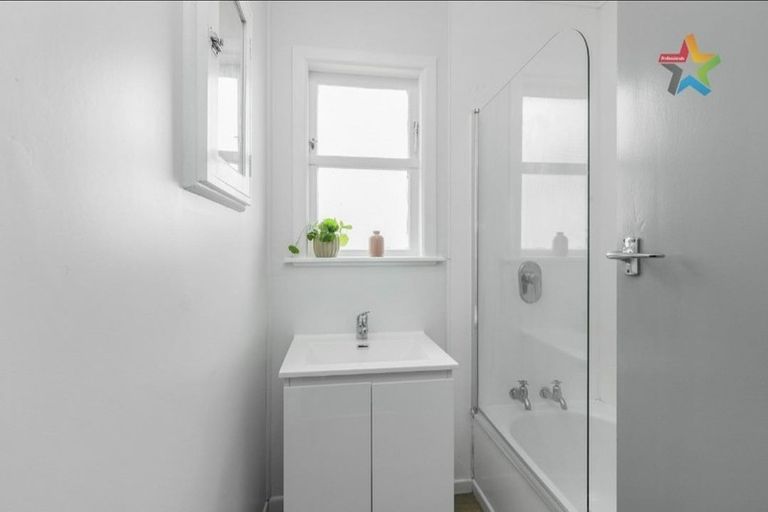 Photo of property in 36 Mckillop Street, Wainuiomata, Lower Hutt, 5014