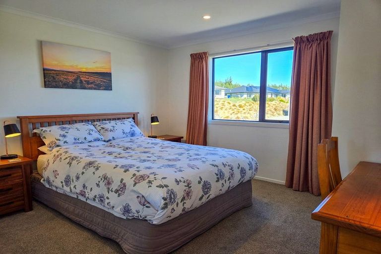 Photo of property in 1 Manning Place, Lake Tekapo, 7999
