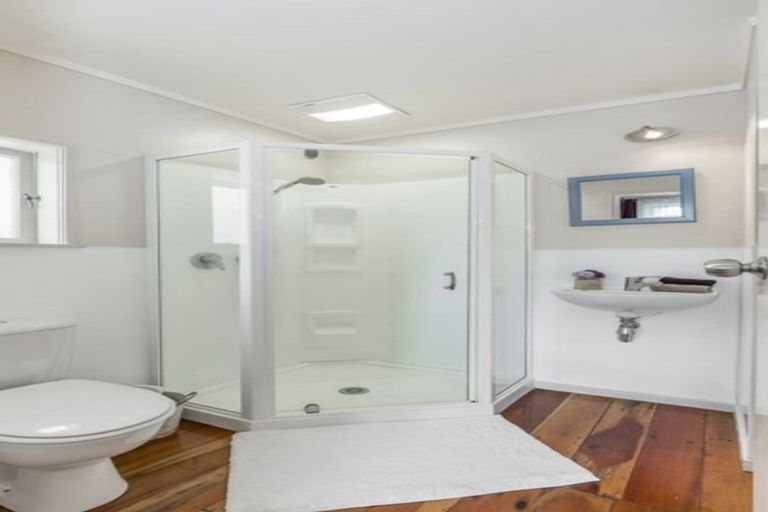 Photo of property in 33 Kensington Avenue, Mount Eden, Auckland, 1024