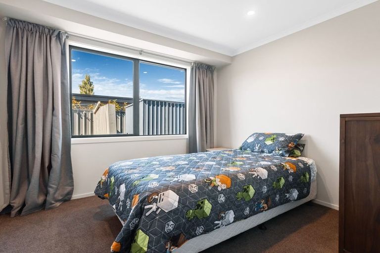 Photo of property in 78 Stratford Drive, Mount Pisa, Cromwell, 9383