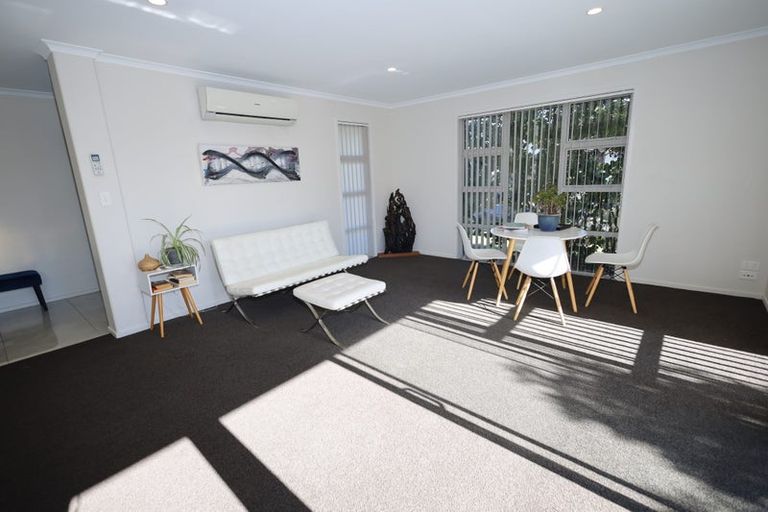 Photo of property in 16 Te Kio Crescent, Papamoa Beach, Papamoa, 3118