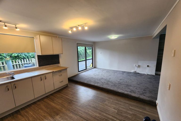 Photo of property in 1/198 Verbena Road, Birkdale, Auckland, 0626