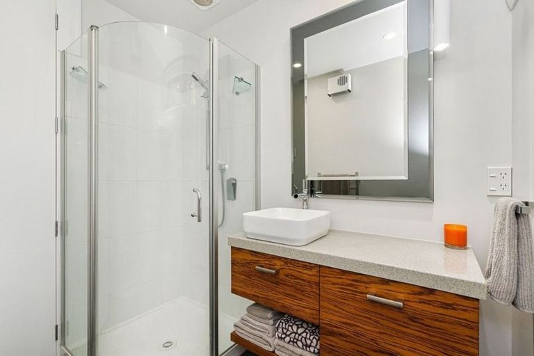 Photo of property in 46 Main Road, Mount Pleasant, Christchurch, 8081