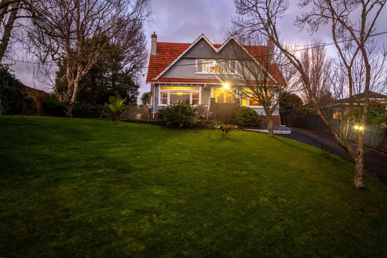 Photo of property in 151 Ruahine Street, Roslyn, Palmerston North, 4414
