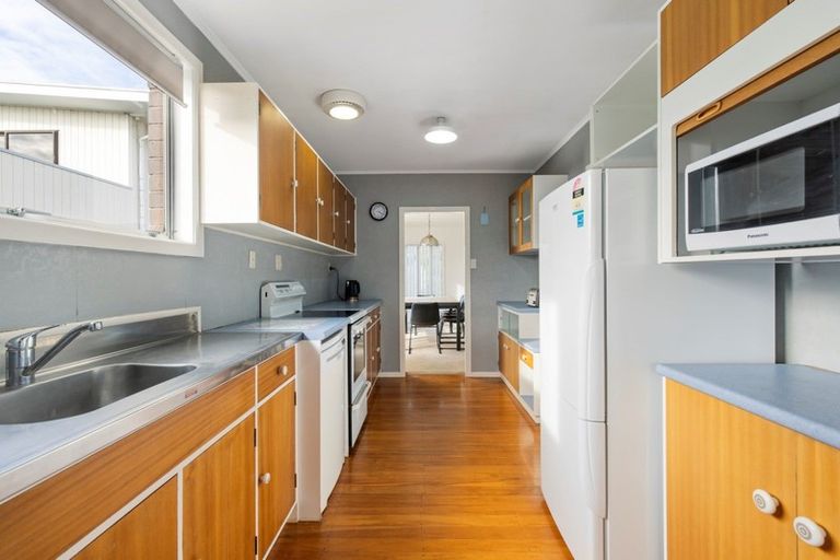 Photo of property in 42 Oceanbeach Road, Mount Maunganui, 3116