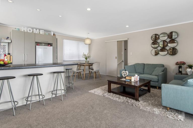 Photo of property in 62 Osprey Drive, Welcome Bay, Tauranga, 3112