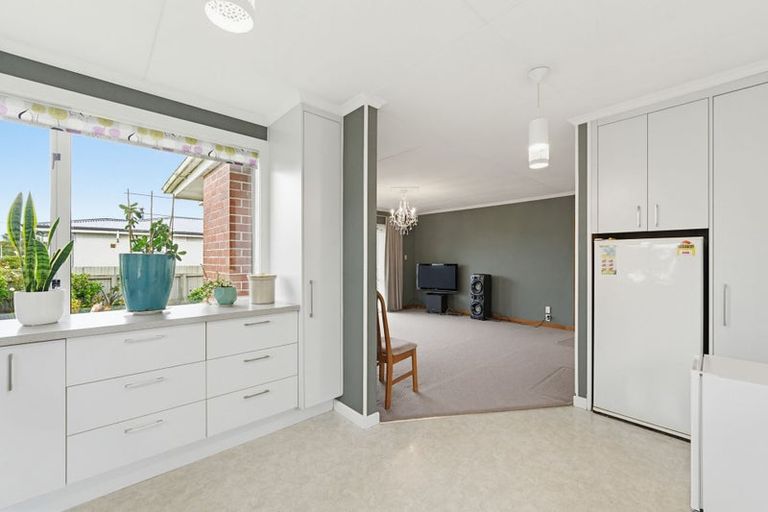 Photo of property in 17 Lawrence Street, East Gore, Gore, 9710
