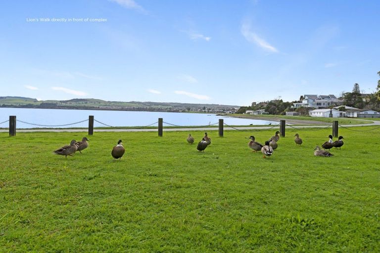 Photo of property in 7/2 Lowell Place, Waipahihi, Taupo, 3330