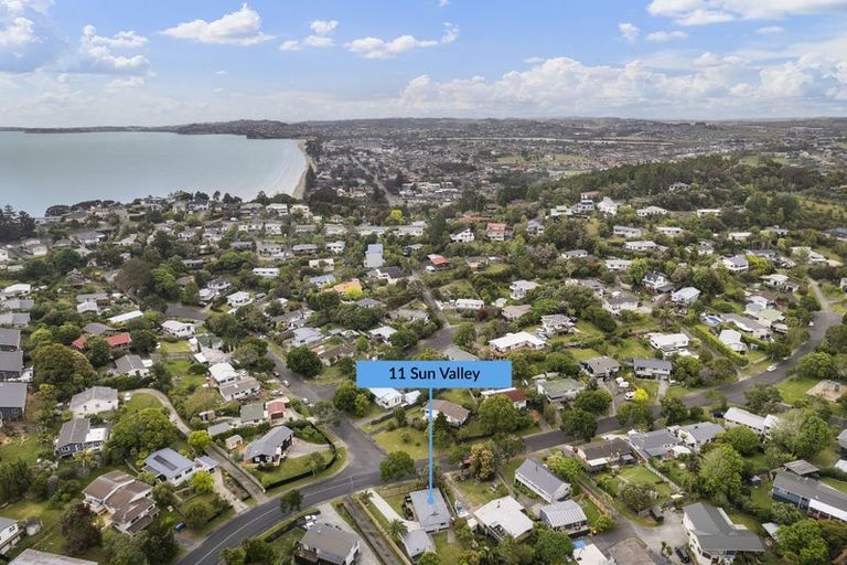 Photo of property in 11 Sun Valley, Hatfields Beach, Orewa, 0931