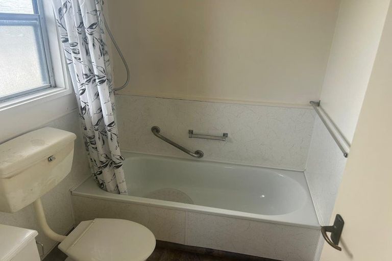 Photo of property in 7 Holyrood Street, Taradale, Napier, 4112