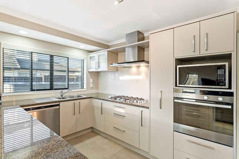 Photo of property in 23 Wawatai Drive, Karaka, Papakura, 2113