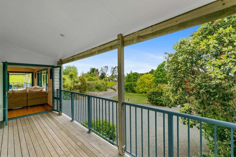 Photo of property in 365 Oneriri Road, Kaiwaka, 0573