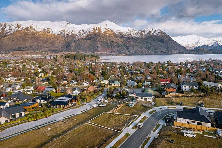 Photo of property in 56 Clearview Street, Wanaka, 9305