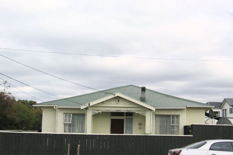 Photo of property in 37 Aparima Avenue, Miramar, Wellington, 6022
