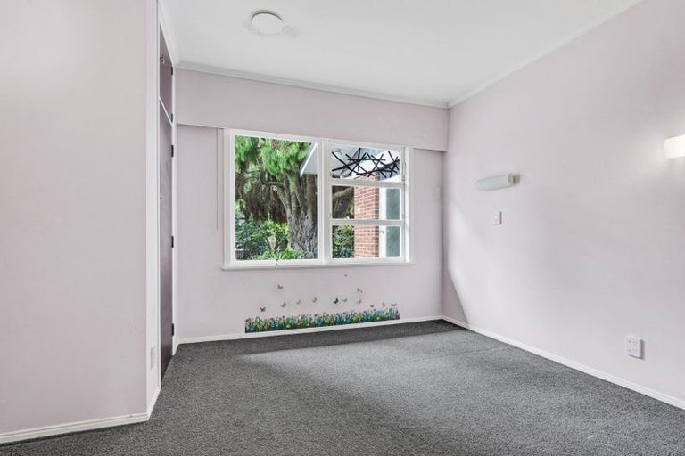 Photo of property in 19 Manse Road, Pahurehure, Papakura, 2113