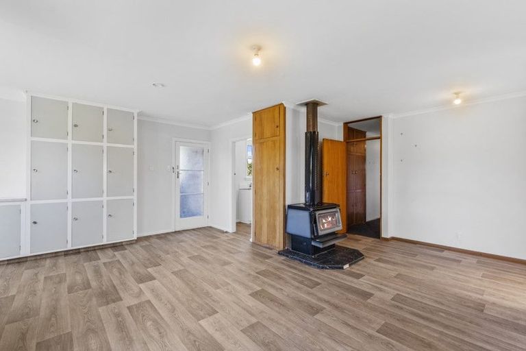Photo of property in 1 Lowry Street, Waiau, 7332