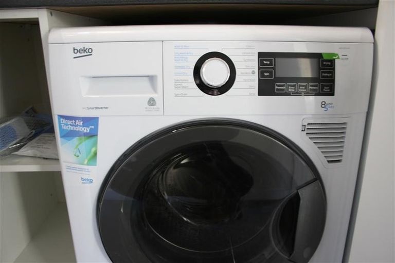 Photo of property in 101 Brougham Street, Mount Victoria, Wellington, 6011