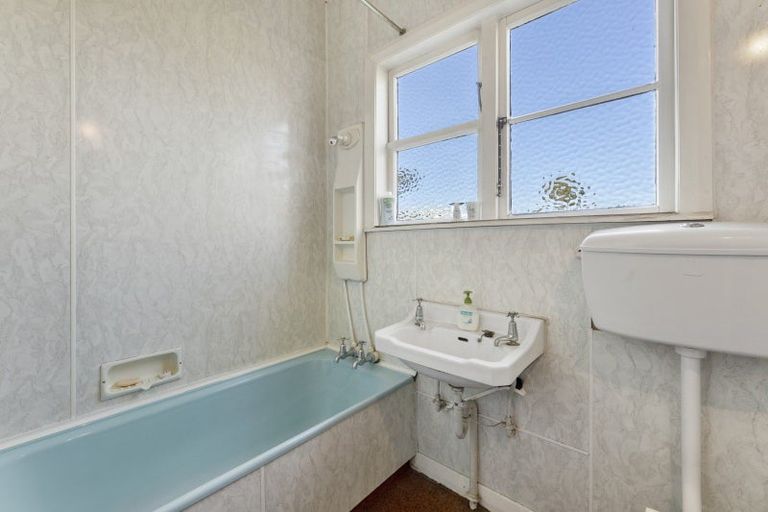 Photo of property in 243 Union Street, Milton, 9220