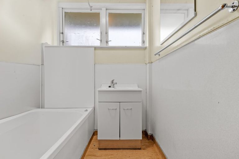 Photo of property in 34 Goodwin Drive, Rosehill, Papakura, 2113