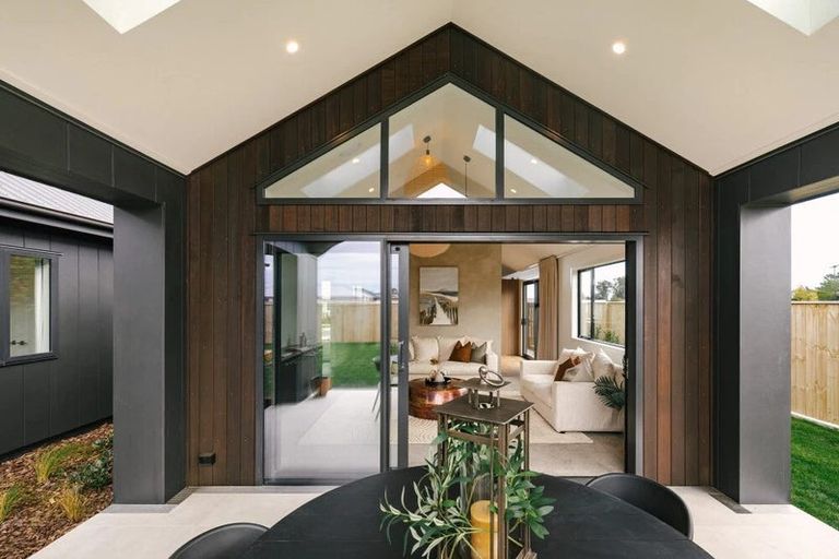 Photo of property in 5 Springwater Drive, Maewa, 4702