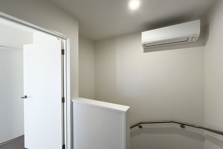 Photo of property in 2/45 Champion Street, Edgeware, Christchurch, 8013