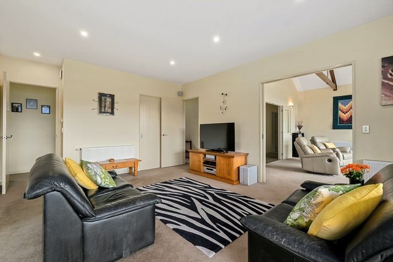 Photo of property in 555 Mount Barker Road, Wanaka, 9382