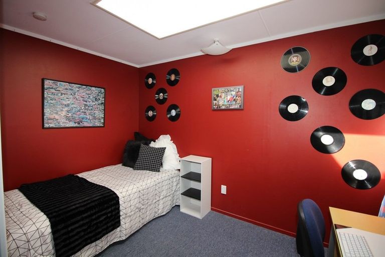 Photo of property in 123 Guy Street, Dannevirke, 4930