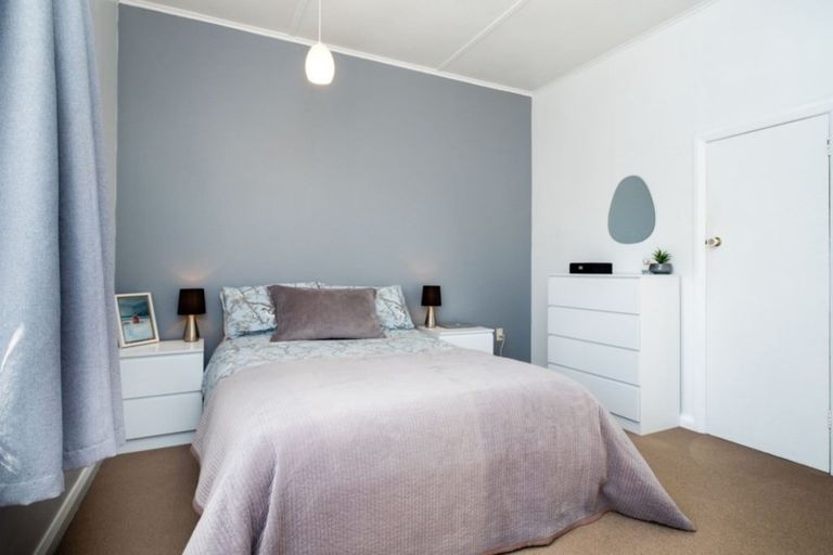 Photo of property in 15 Douglas Mclean Avenue, Marewa, Napier, 4110