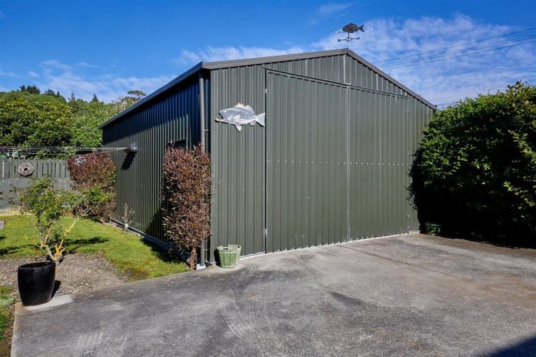 Photo of property in 136 Esplanade, Kaikoura, 7300