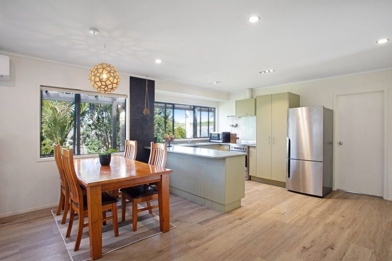 Photo of property in 43a Stanners Road, Kerikeri, 0295