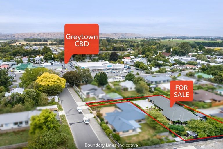 Photo of property in 1 Farley Avenue, Greytown, 5712