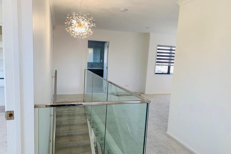 Photo of property in 73b Clevedon Road, Papakura, 2110