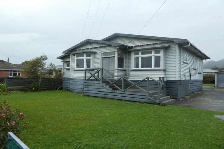 Photo of property in 17 Nelson Quay, Cobden, Greymouth, 7802