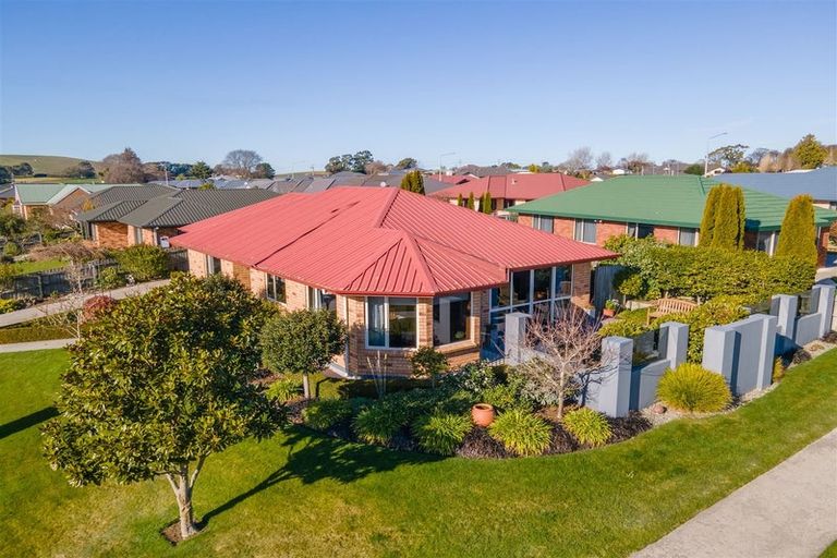 Photo of property in 15 Hannah Place, Holmes Hill, Oamaru, 9401