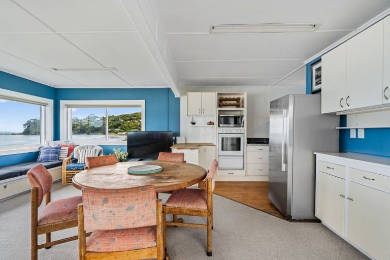 Photo of property in 37b Te Kapua Street, Oakura, Hikurangi, 0184