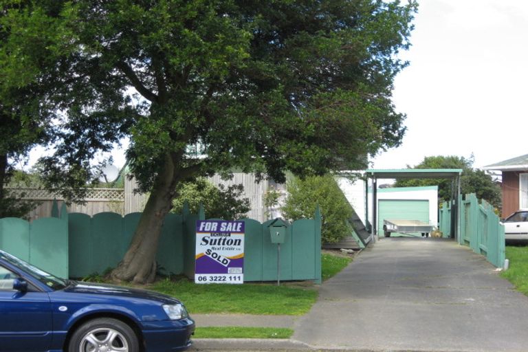 Photo of property in 7 Meads Place, Bulls, 4818