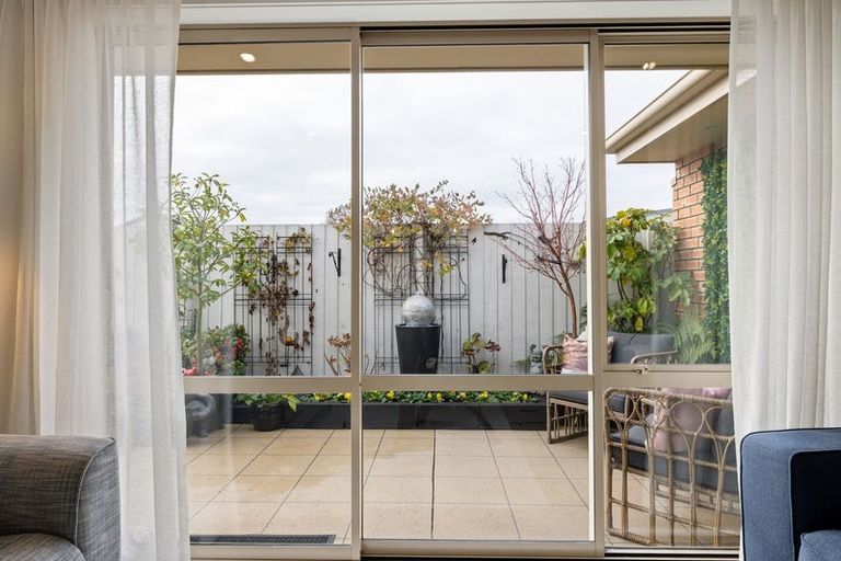 Photo of property in 4/49 Gardiners Road, Bishopdale, Christchurch, 8051