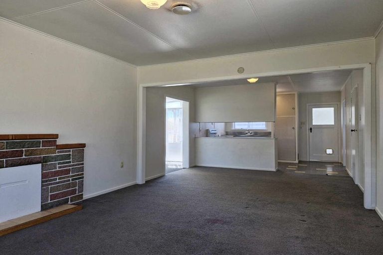 Photo of property in 64 Mould Street, Waitara, 4320