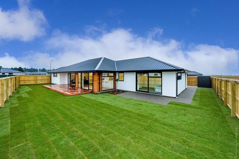 Photo of property in 5 Appaloosa Way, Rolleston, 7614