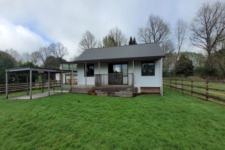 Photo of property in 42 Croft Lane, Glenview, Hamilton, 3282