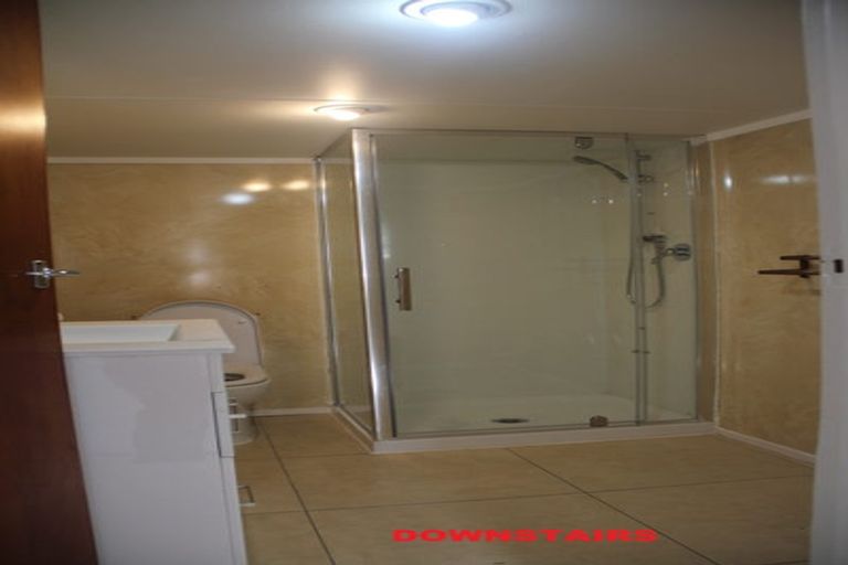 Photo of property in 3 Saville Row, Johnsonville, Wellington, 6037